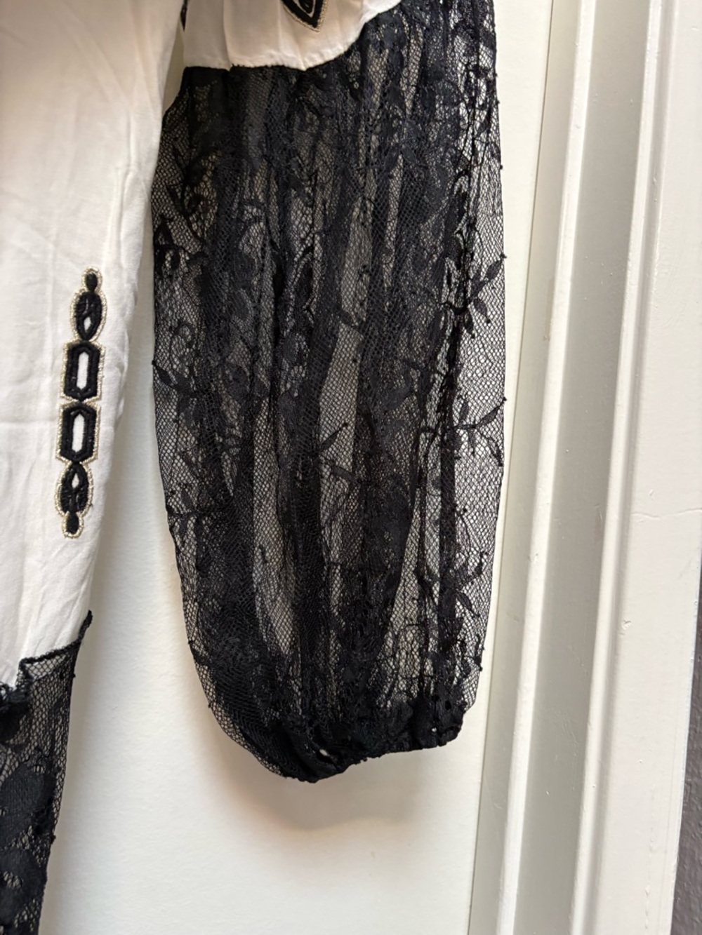 Laurie & Joe Black & Ivory Beaded Lace Maxi Tiered Dress NWT - Picture 11 of 14